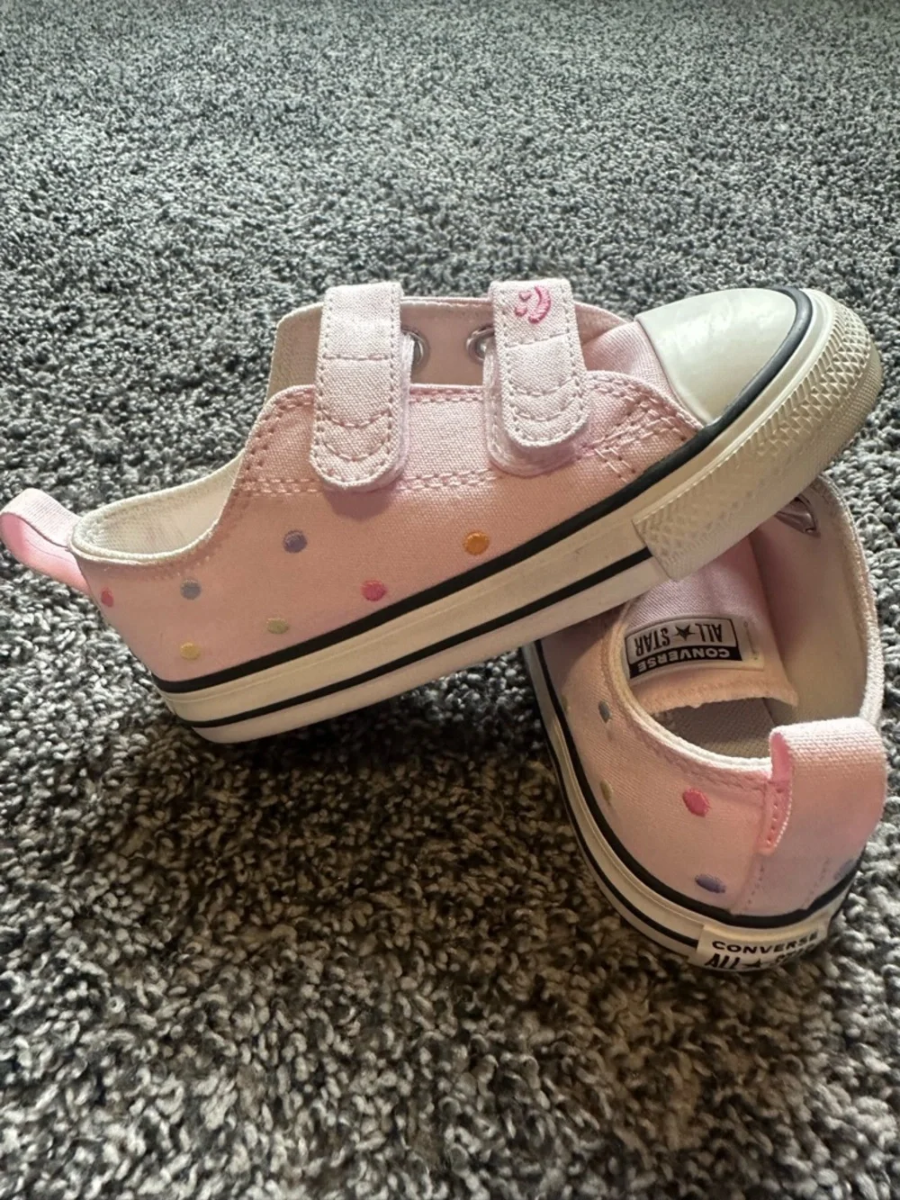 Brand New Converse Kids Chuck Taylor All Star Polka Dots Easy On Size 8 T